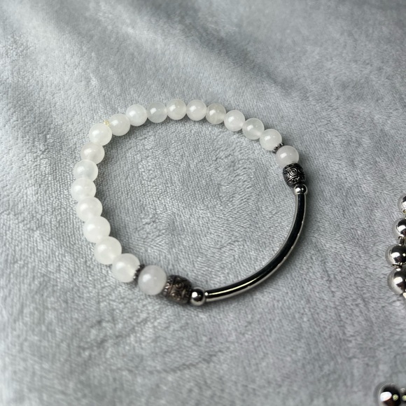 Jewelry Set - Picture 9 of 12